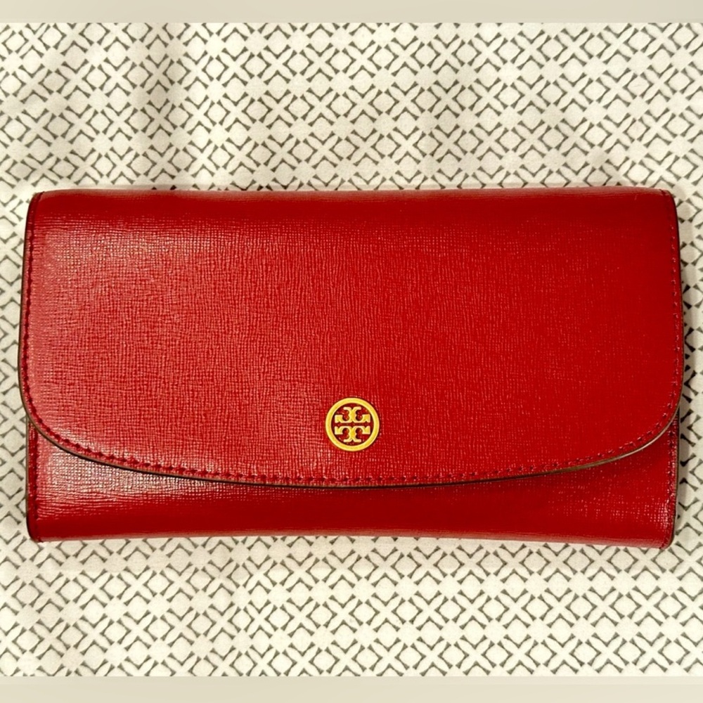 NWT TORY BURCH ROBINSON CHAIN WALLET